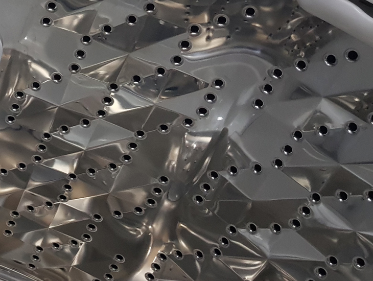 Lồng giặt Sazanami - Máy giặt Panasonic 10 kg NA-F100V5LRV Lồng giặt Sazanami - Máy giặt Panasonic 10 kg NA-F100V5LRV